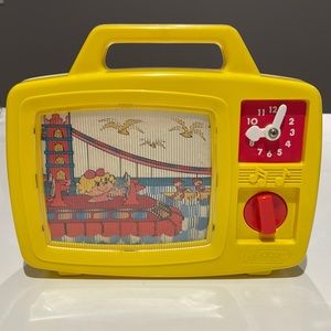 (2/$50) 1985 Redbox Musical TV Box - London Bridge Song - Vintage Toy